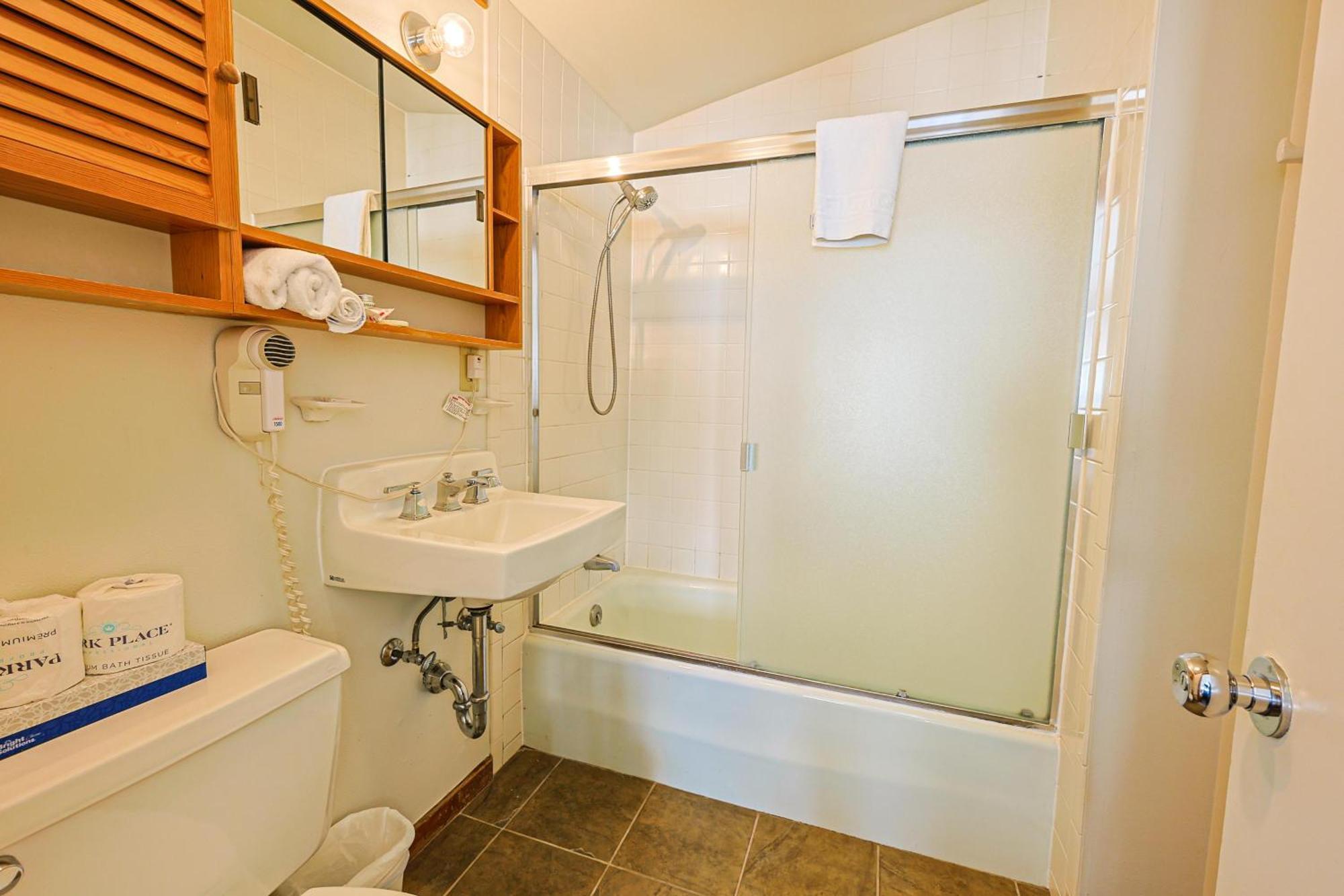 Tennis Townhome 2 Bd 25 Ba Ttmr 基斯通 外观 照片